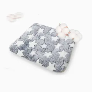 Cotton Pad Pet Nest, Comfortable Resting Bed for Cats Self-Heating Washable