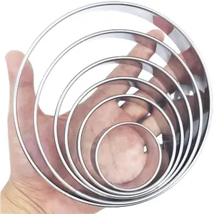 6 Round Cookie Cutter Set (2, 3, 3.5, 4, 5, 6 Inch) - Biscuit Cutters For Baking - Large Circle Cookie Cutters Variety Pack, Metal Stainless Steel, 6 Pack