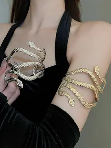 Snake Shaped Dual Head Bracelet, Adjustable Open Hand Chain, Unique Design Jewelry Accessory, Stylish Gift Idea for All Occasions