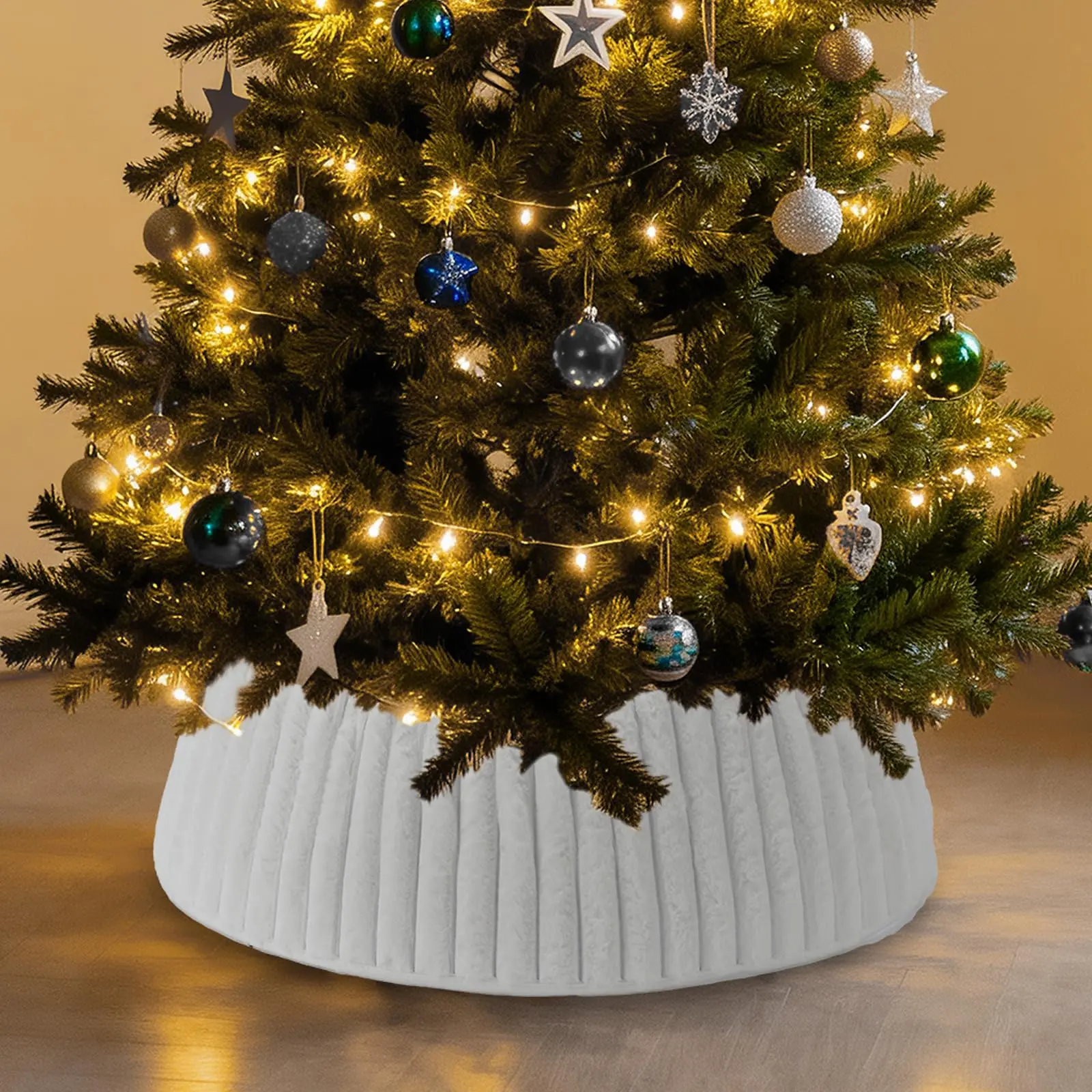 White Christmas Tree Collar - Luxury Plush Fur Stripe Fabric Tree Base Cover Ring Skirt, Adjustable Fit, Waterproof, Foldable, Easy Setup & Storage, 23"-28" Size, Carry Bag, Clips, Glueless Design for Christmas Party, Work, Outdoor Backyard Decor, Reusabl