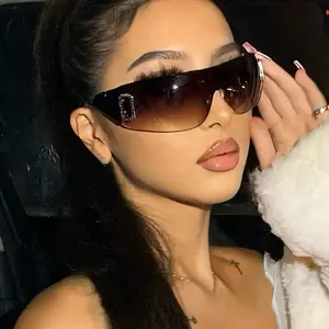 Y2K Style Rimless Women's Fashion Glasses, Futuristic Wrap-around Design, Gradient Lenses and Letter Details, Fashion PC Frame Glasses, Suitable for Riding and Daily Fashion, Sports Fashion Glasses|Fashionable Glasses|Polycarbonate frame fashion  glasses