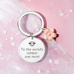 Versatile birthday gift for mom: cartoon flower pendant with engraving, stainless steel keychain