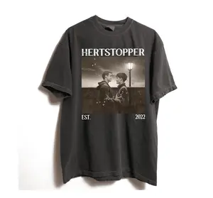 Nick & Charlie Heartstopper Shirt, Heartstopper Fan Gifts, Vintage T-Shirt, Gift For Women And Man Unisex Tee