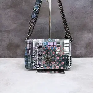 Pre-owned VERSACE Leather Shoulder Bags 7.8'' R3589 Shoulder Bag C18977129076 0405 T3 Mia