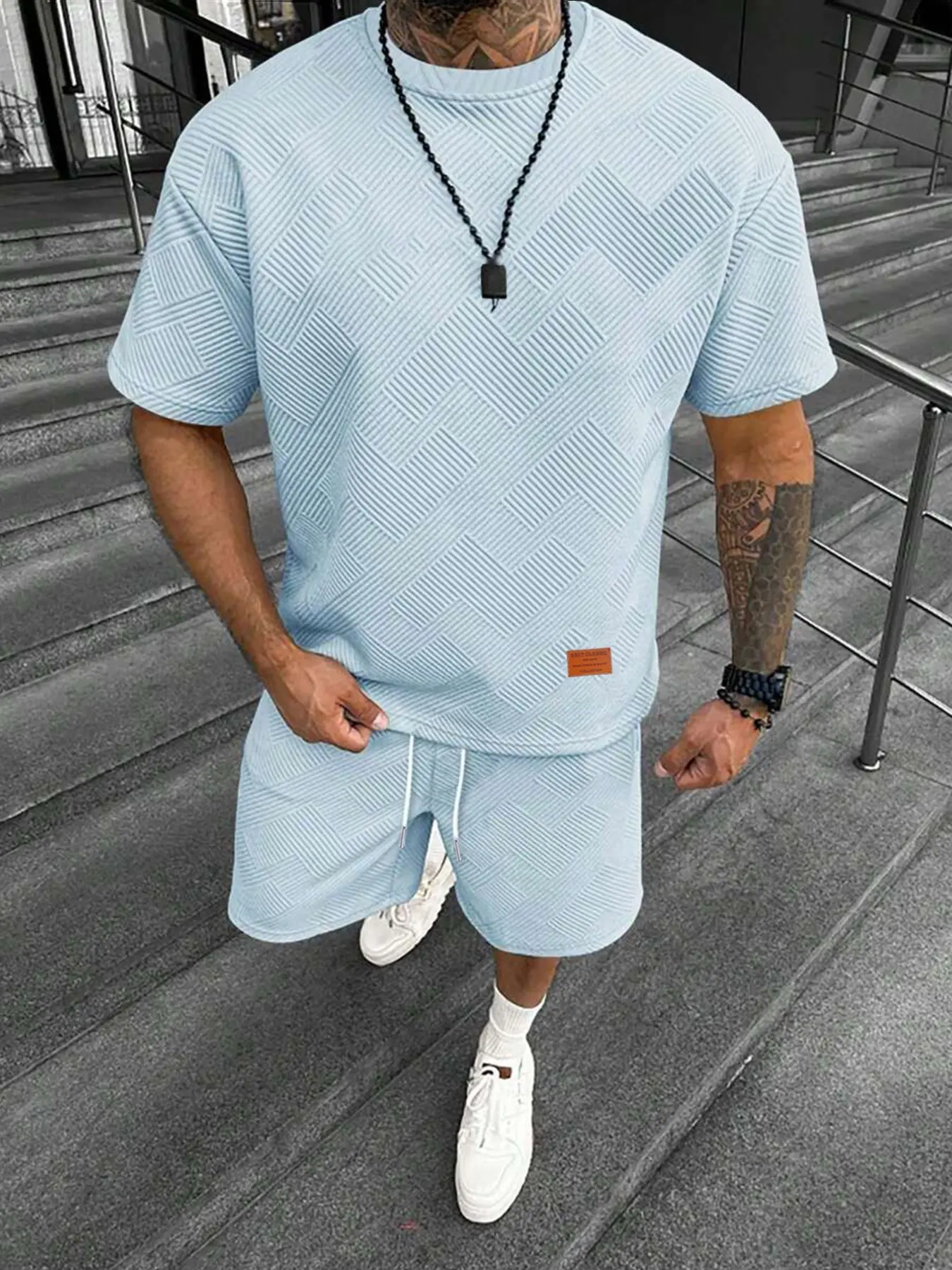 Men's Solid Color Textured Letter Patched Round Neck Tee & Drawstring Waist Shorts Two-Piece Set, Regular Fit Casual Fashion Short Sleeve T-shirt & Pocket Track Shorts, Men's Summer Clothes for Daily Wear Clothing Sets
