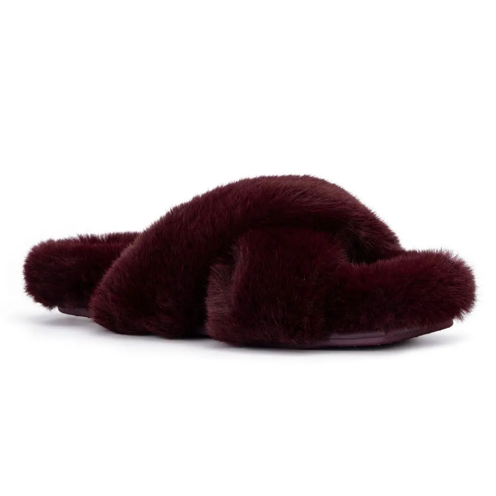 Torgeis Women's Luna Soft Furry Slippers - Women's Footwear, Size 10 Burgundy Shoe