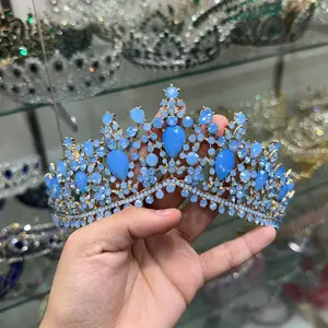 Baby blue / Crown