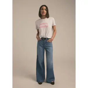 THE CROPPED COLLEGIATE TEE