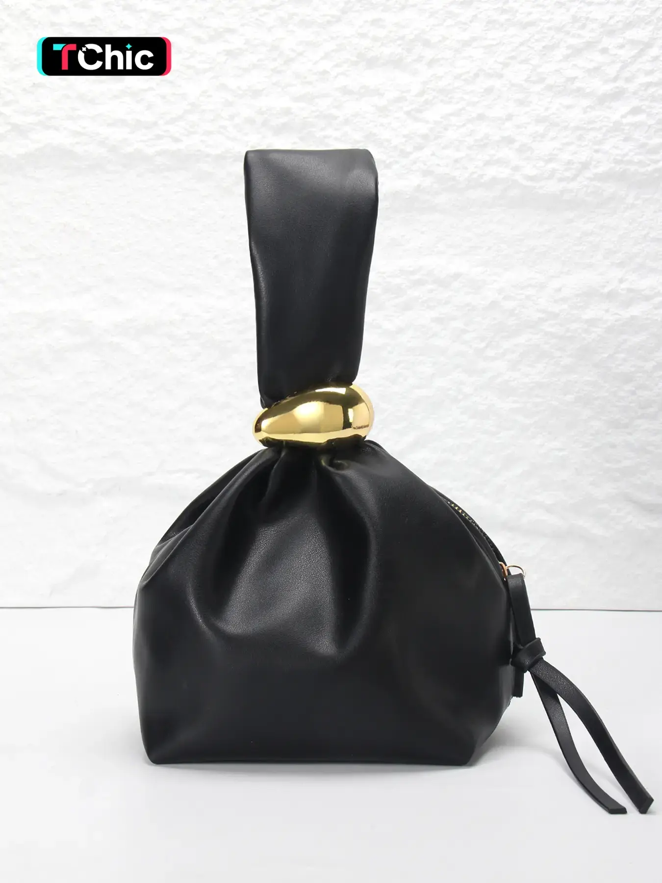 Pleated PU ladies' evening clutch, Elegant Minimalist handbag, tote, bucket bag with zip closure. Minimalist and stylish, perfect for weddings, parties, banquets and similar occasions, Minimalist Purse