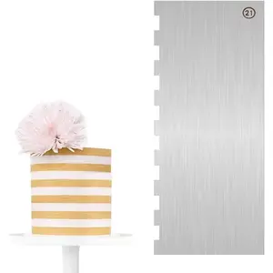 Cake Scraper Smoother Cake Decorating Supplies Kit 9 Inch Metal Bench Scraper for Baking Buttercream Smoother for Cakes Stainless Steel Frosting Cake Comb Edge Side Jagged Comb for Cream Cake