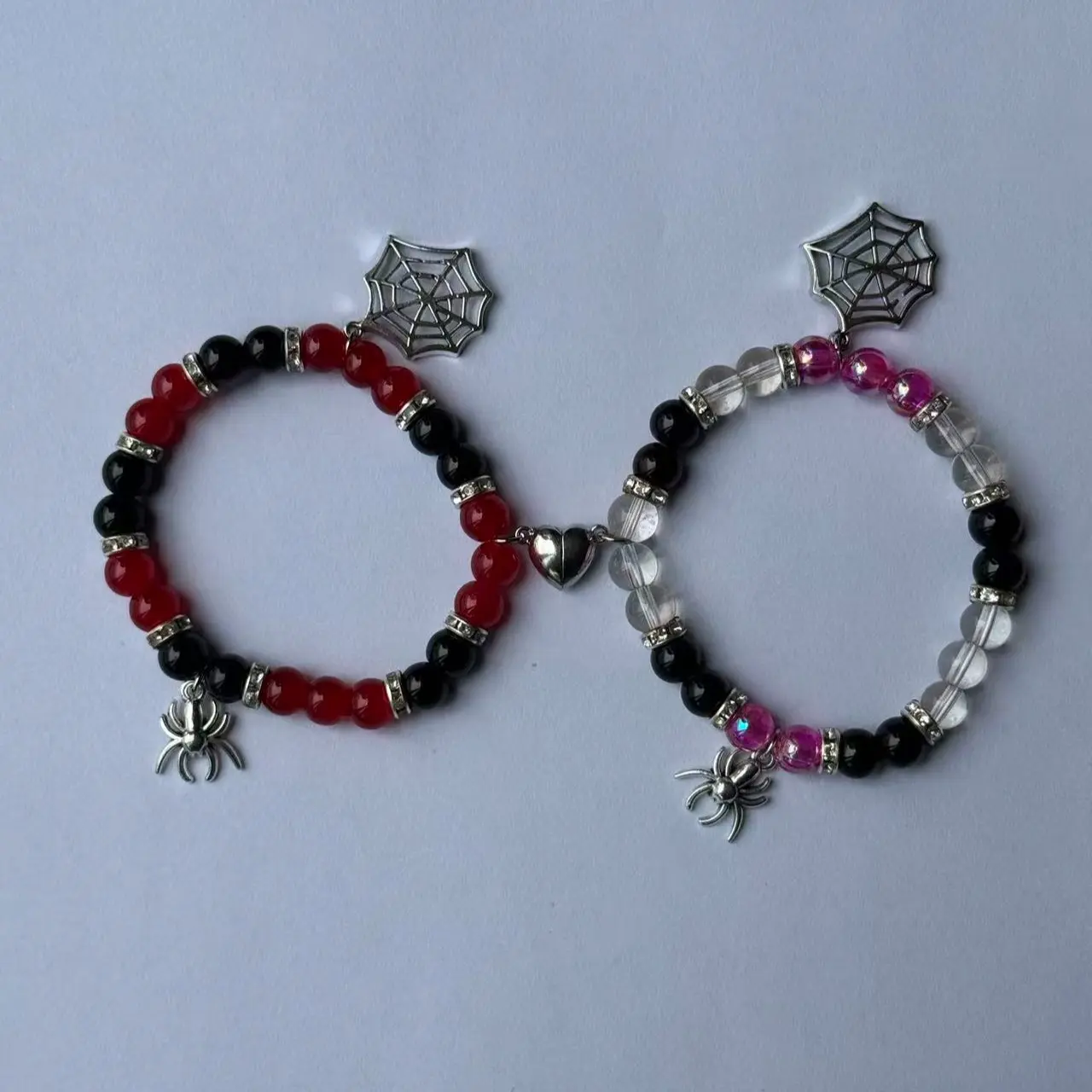 2Pcs Spooky Spider Web Matching Couple Bracelets with Magnetic Heart Halloween Jewelry Gift