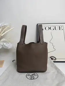 Pre-owned HERMÈS Picotin Lock Top Handle Bag TTC0042