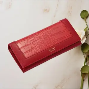 Long wallet with crocodile pattern European and American simple style large capacity multi - mezzanine for daily commuting and banquets red black green