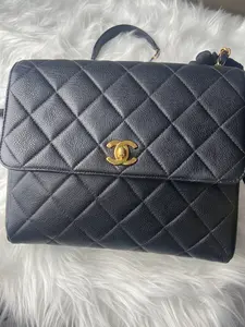 Pre-owned CHANEL leather Crossbody Bags Large Flap Bag Black Caviar Gold Tone Hardware QG0111