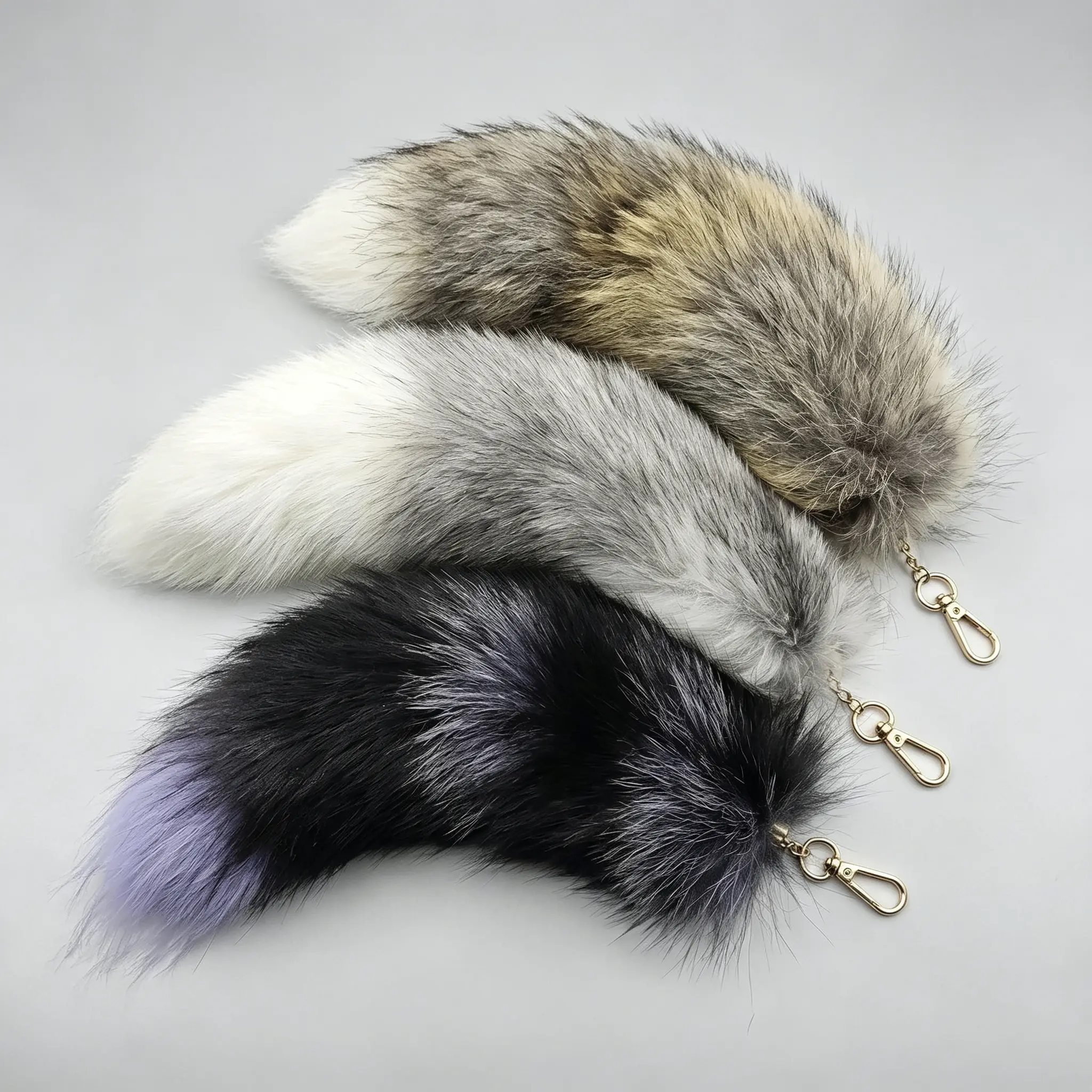 Faux Fur Fox Tail Keychain, 40cm Fluffy Plush Bag Charm for Women, Kawaii Gothic Anime Cosplay Accessory & Key Holder for Purse