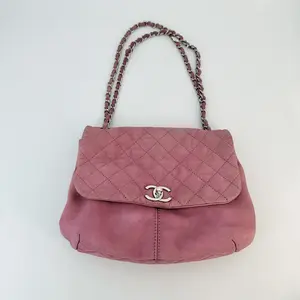 Pre-owned CHANEL nubuck Shoulder Bags c/ Pink Mini Quilted Trianon Messenger Flap