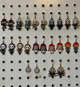 Classic Horror Character Earrings - Spooky & Stylish Design Featuring Iconic Horror Figures for Halloween Accessories