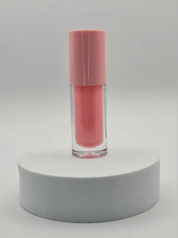 Bubblegum Lip Oil - Glossy Ultra-Hydrating Formula with Jojoba & Coconut Oils for Soft Supple Lips - Bubblegum Flavor for Everyday Wear