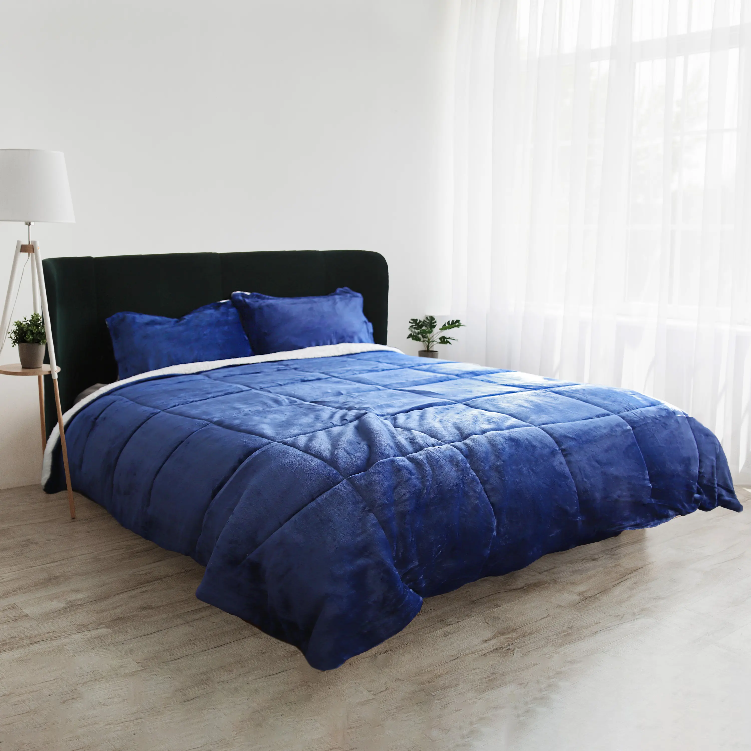 Catalonia King Size Sherpa Comforter Set, Ultra-soft Reversible Fluffy Micromink Bedding Set-3 Pieces, 1 Comforter and 2 Pillow Shams