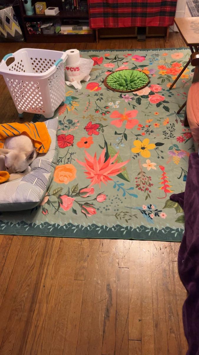 Item: green, 6x9 Feet