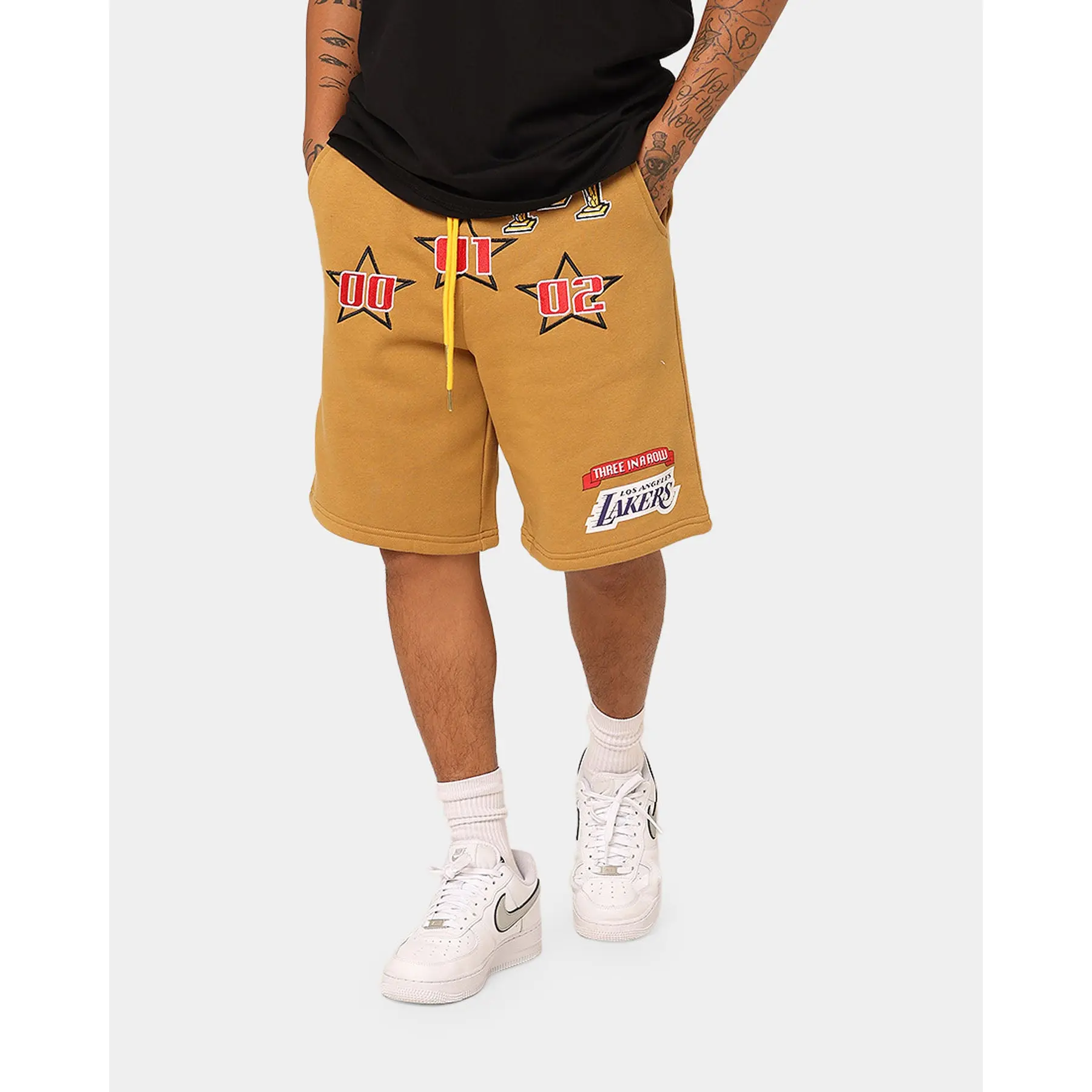Mitchell & Ness Los Angeles Lakers 3-Peat Shorts Bone Brown