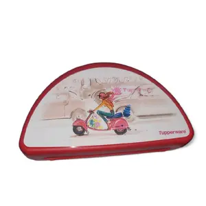 Tupperware Keeper