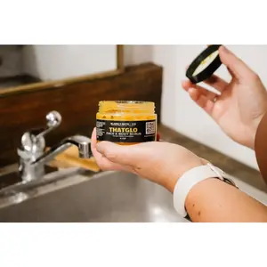 ThatGlo Turmeric Brightening Scrub - Dark Spot Remover