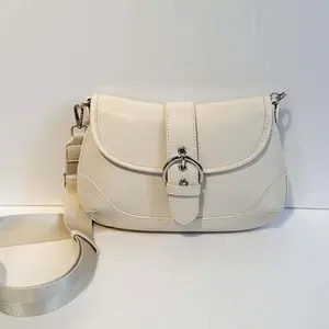 1pc Women's Cream White Large Capacity Crescent Hobo Bag, Convertible Shoulder Crossbody Purse, Soft Vegan Leather Work Commute Bag for Office Daily Use, Durable All-Season Versatile Elegant Fashion Handbag Fits Phone & Cosmetics