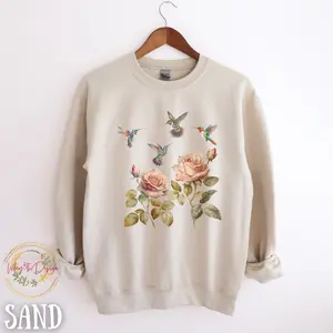 Hummingbird Sweatshirt Floral Crewneck Sweatshirt for Women Floral Hummingbird Shirt Wildflower Sweater Cottagecore Clothing