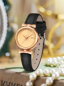 Lucky Fox Women's Quartz Watch, Minimalist Design, Sweet Style, Thin Strap, High Aesthetic Appeal, Ladies Fashion Wristwatch