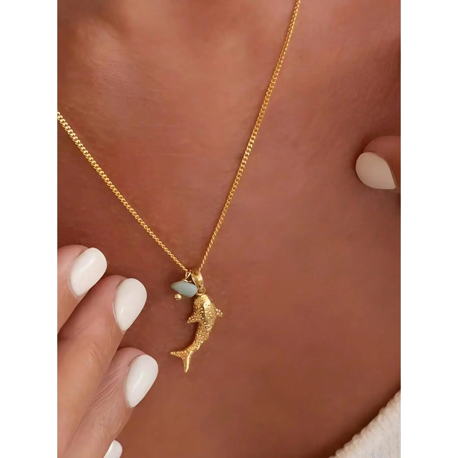 Women's Fashion Elegant Ocean Style Shark Pendant Chain Link Necklace, Natural Stone Inlay Jewelry Gift for Weddings Engagements Parties men y2k Adjustable Heart Rate Couples Bracelet Set yellow cuban