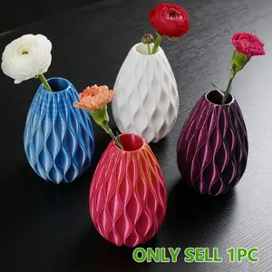 Modern Corrugated Vase, 3D Printed Dried Flower Vase, Ideal Home Decor, Perfect Gift for Housewarming and Commemoration