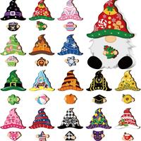 33pcs: B Gnome Standing Sign