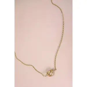KNOTTED NECKLACE