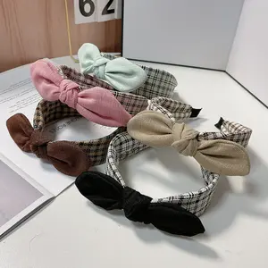 Women's Plaid Bow Headband — Retro Wide-Brimmed "Bunny Ears" Style — Youth-Enhancing & Age-Reducing — Chic & Versatile Hair Accessory