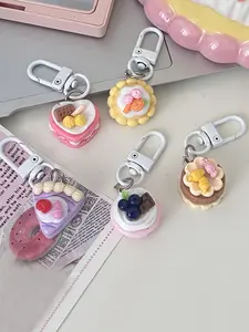 5pcs Cartoon Dessert Keychains Set, Cute 3D Cake & Sweets Charms, Couple'S Keyring Collection, Fun Bag Pendants, Keychain for Bags, Student Fashion Accessories, Fashionable Alloy Keychain, with Alloy & Resin, Lobster Clasp, for No Power Needed