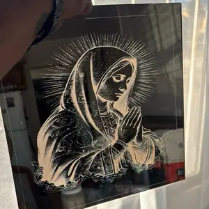 Custom Etched Glass with Intricate Praying Figure Design Custom Etched Glass Product