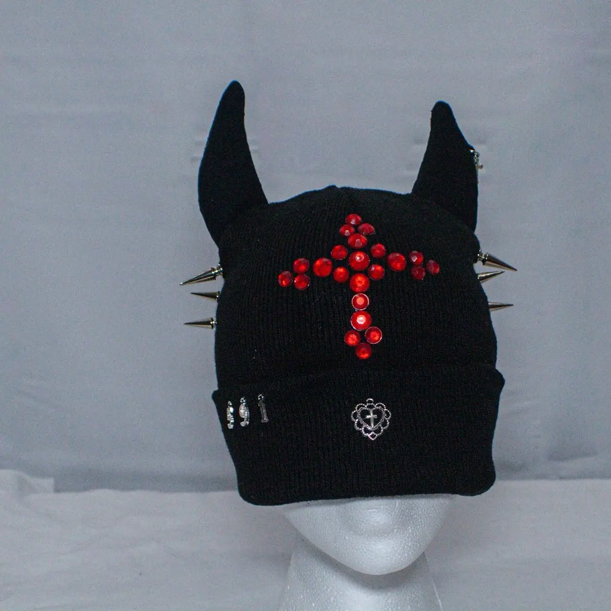Red rhinestone devil horns beanie