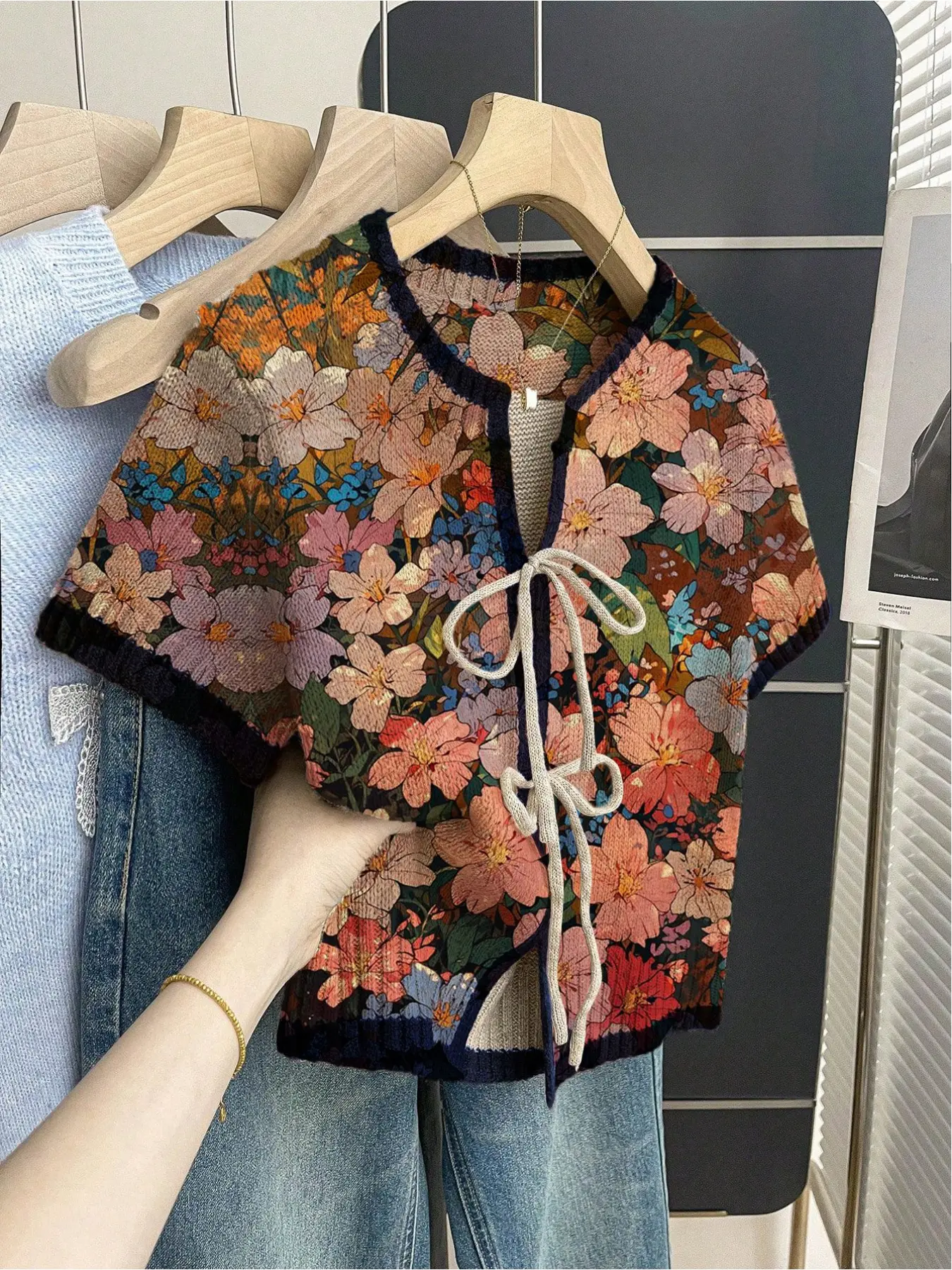 Women's khaki bohemian vacation short-sleeve knit top. Loose round neck, contrast floral print, front tie and contrast piping. Comfortable and stylish for spring & summer casual wear. Boho Style Floral