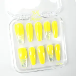 .DP.7095.Bright and Eye-Catching Wearable Nails