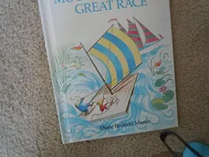 USED-Mouse and Mole's Great Race (Weekly Reader Children's Book Club Presents) by Diane Redfield Massie (Hardcover)