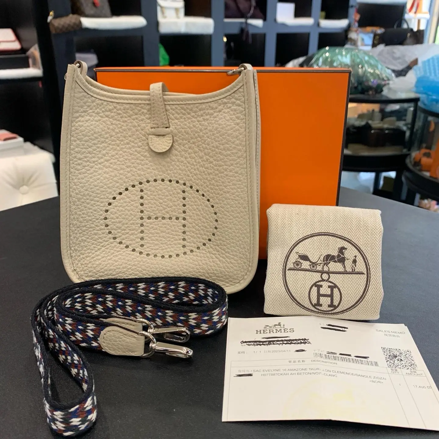 Pre-owned Hermès Evelyne 16 Amazone (TPM) in Pale Neutral Taurillon Clemence with Palladium Hardware, B Stamp XH010