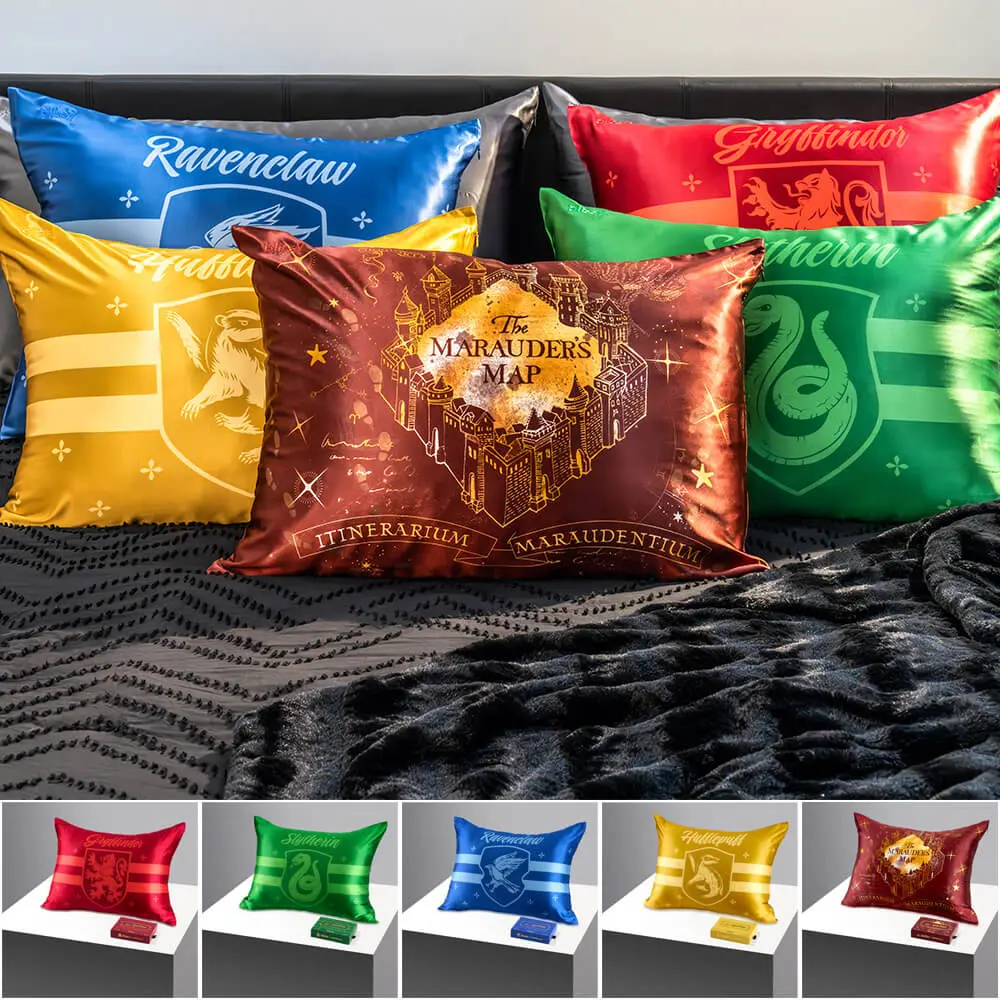 Harry Potter - Blissy Silk Pillowcase - 100% Pure Mulberry Silk - 6A Grade 22-Momme - Zippered Harry Potter - Blissy Silk Pillowcase - 100% Pure Mulberry Silk - 6A Grade 22-Momme - Zippered