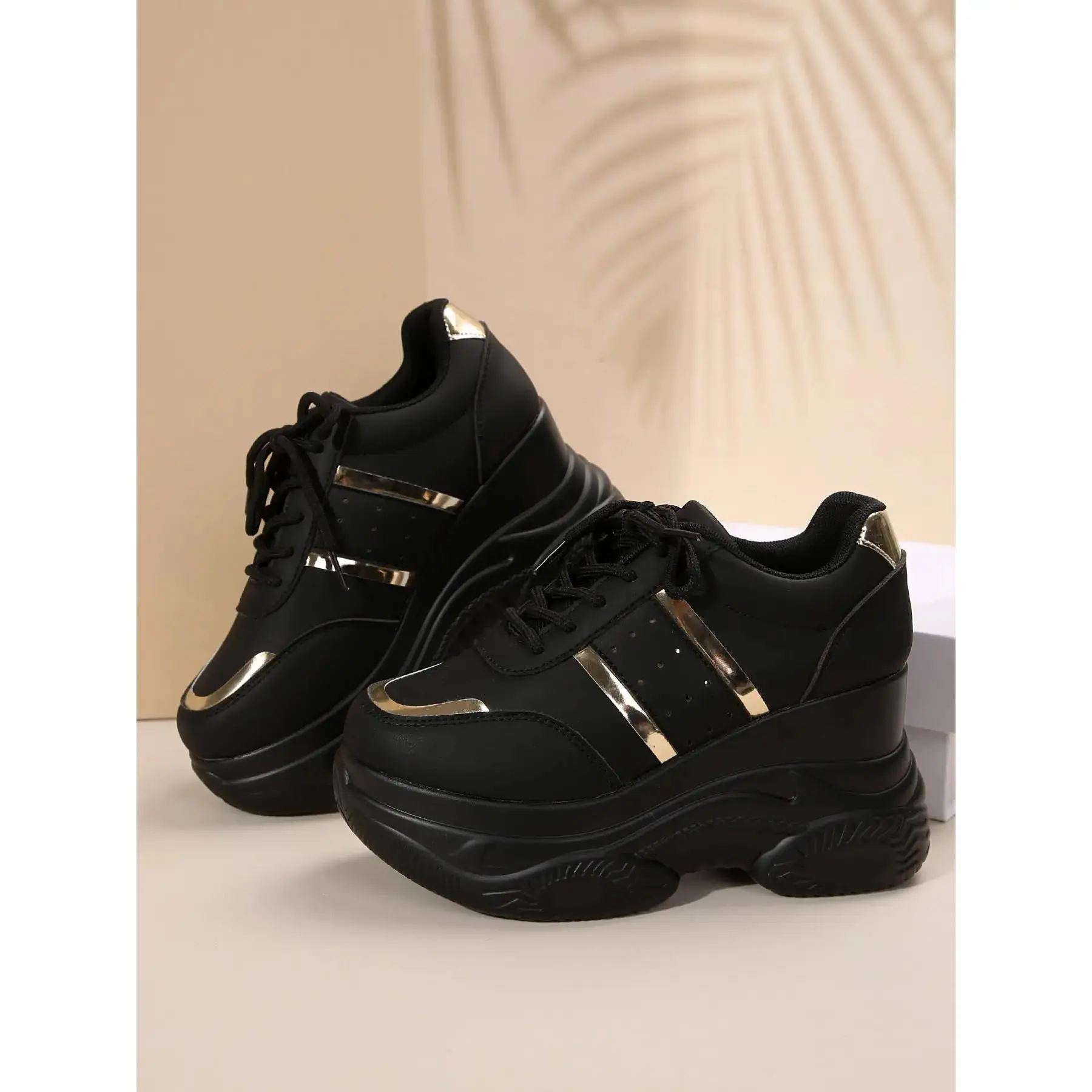 2026 Viral Black Wedge Sneakers Trainer For Women Casual Athletic Comfort Lightweight Walking Sports Shoes Petite Friendly All Season Daily Work Fashion Shoes Footwear