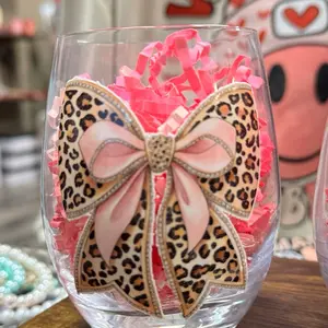 Leopard and Bows Stemless Wine Glass 15 oz - Decorative Design with Leopard Print and Pink Bows - Drinkware
