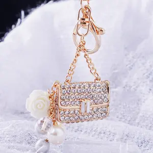 Elegant Pearl Decor Mini Crossbody Bag Keychain, Rhinestone Inlaid Metal Key Ring, Fashion Handbag Charm, Delicate Daily Ornament & Lovely Mini Gift 2026 New Arrival