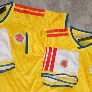 conjuntos de la selección colombiana de fútbol, nuevos diseños de la copa del mundo 2026 todas las tallas disponibles de la 16 a la 28 niños de 2 a 14 años