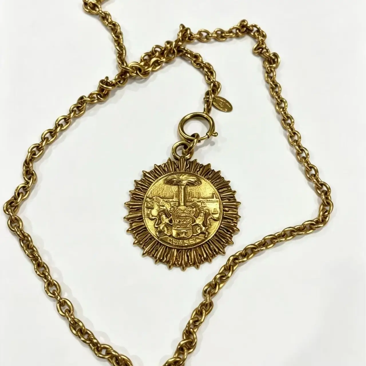 Pre-owned Chanel Turnlock Chain Pendant Necklace 4000030837672