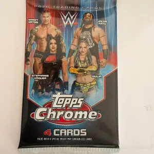 WWE Topps Chrome Single Pack