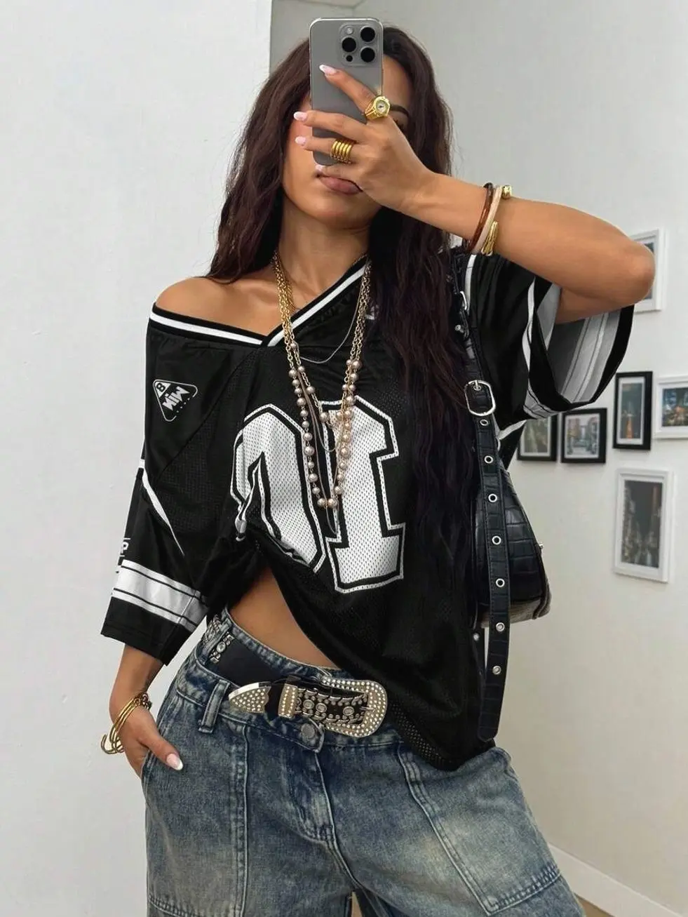 Coolane Women's Summer Streetwear V-Neck Numeric Print Casual Versatile Daily Wear White T-Shirt Graphic Crop Top Football Woman Club,Summer